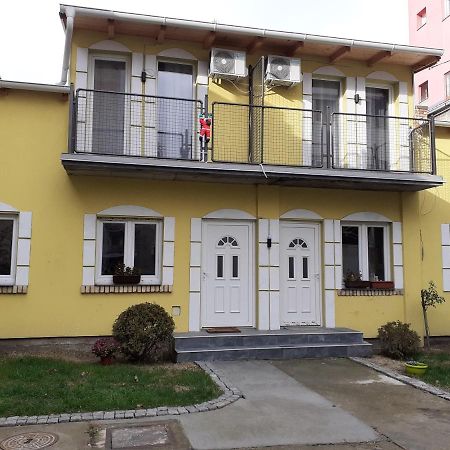 Flora Novi Sad Apartment Екстериор снимка