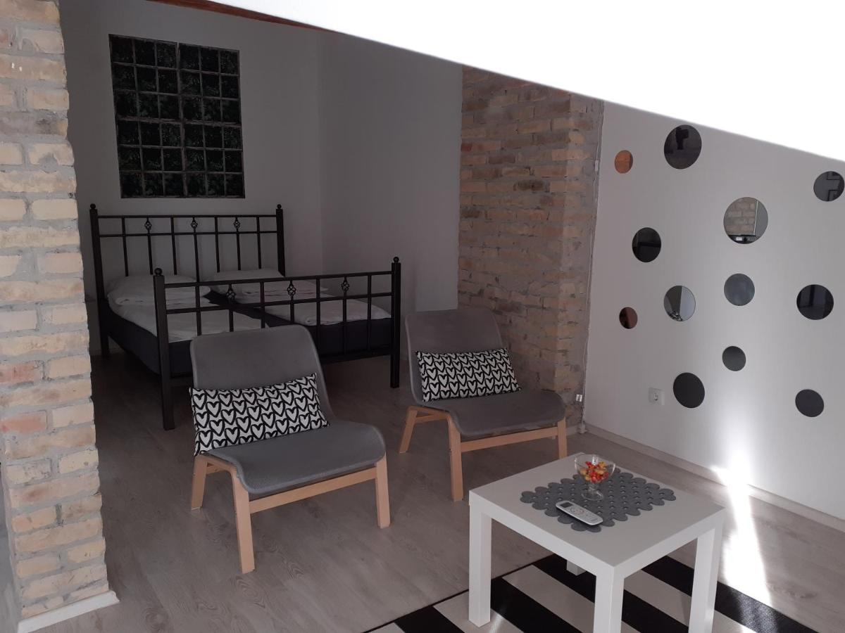 Flora Novi Sad Apartment Екстериор снимка